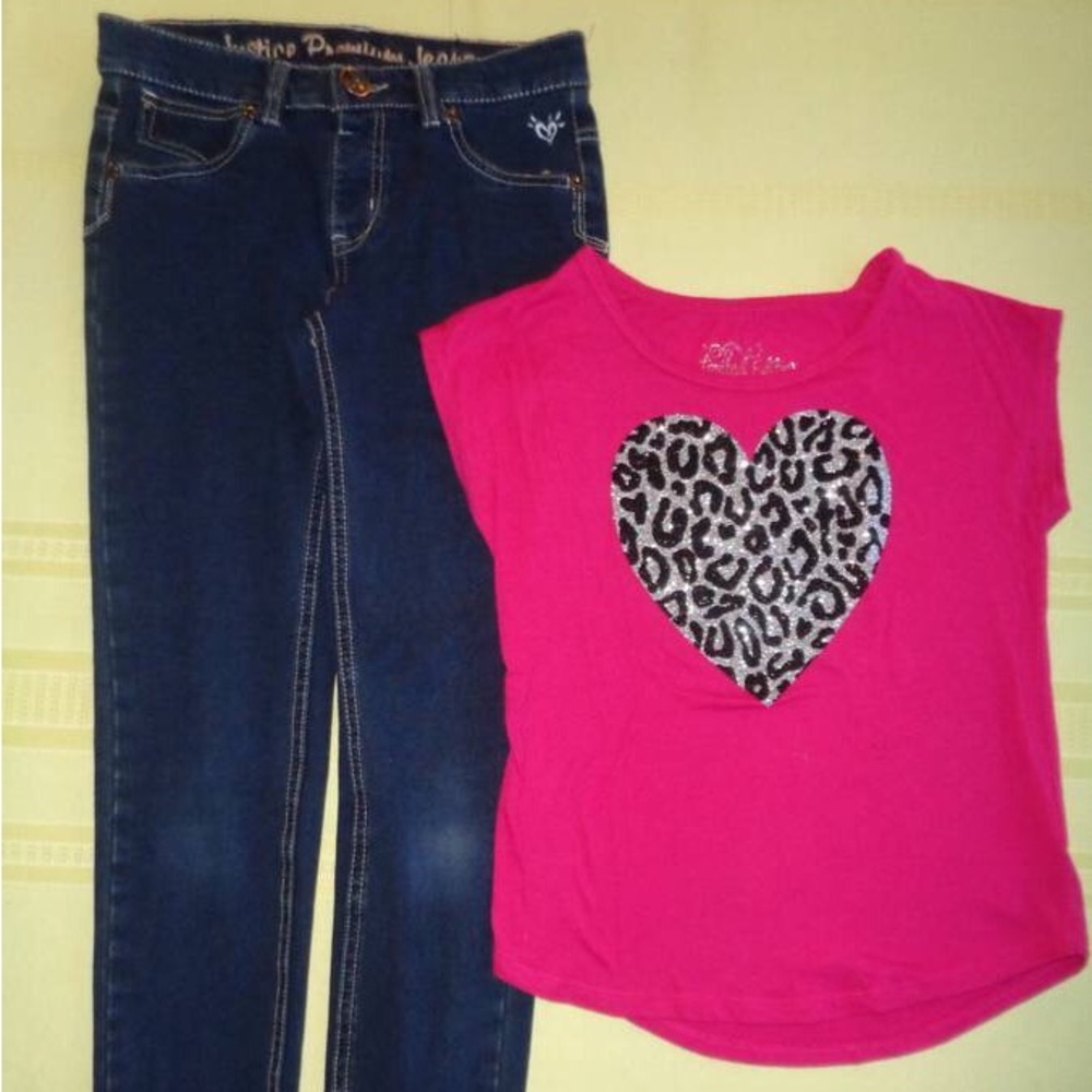 Lot of Girl’s Clothes